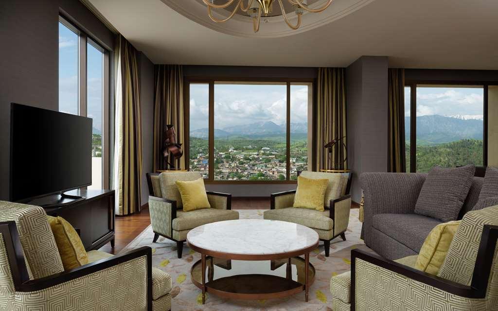 Hilton Dushanbe Ruang foto