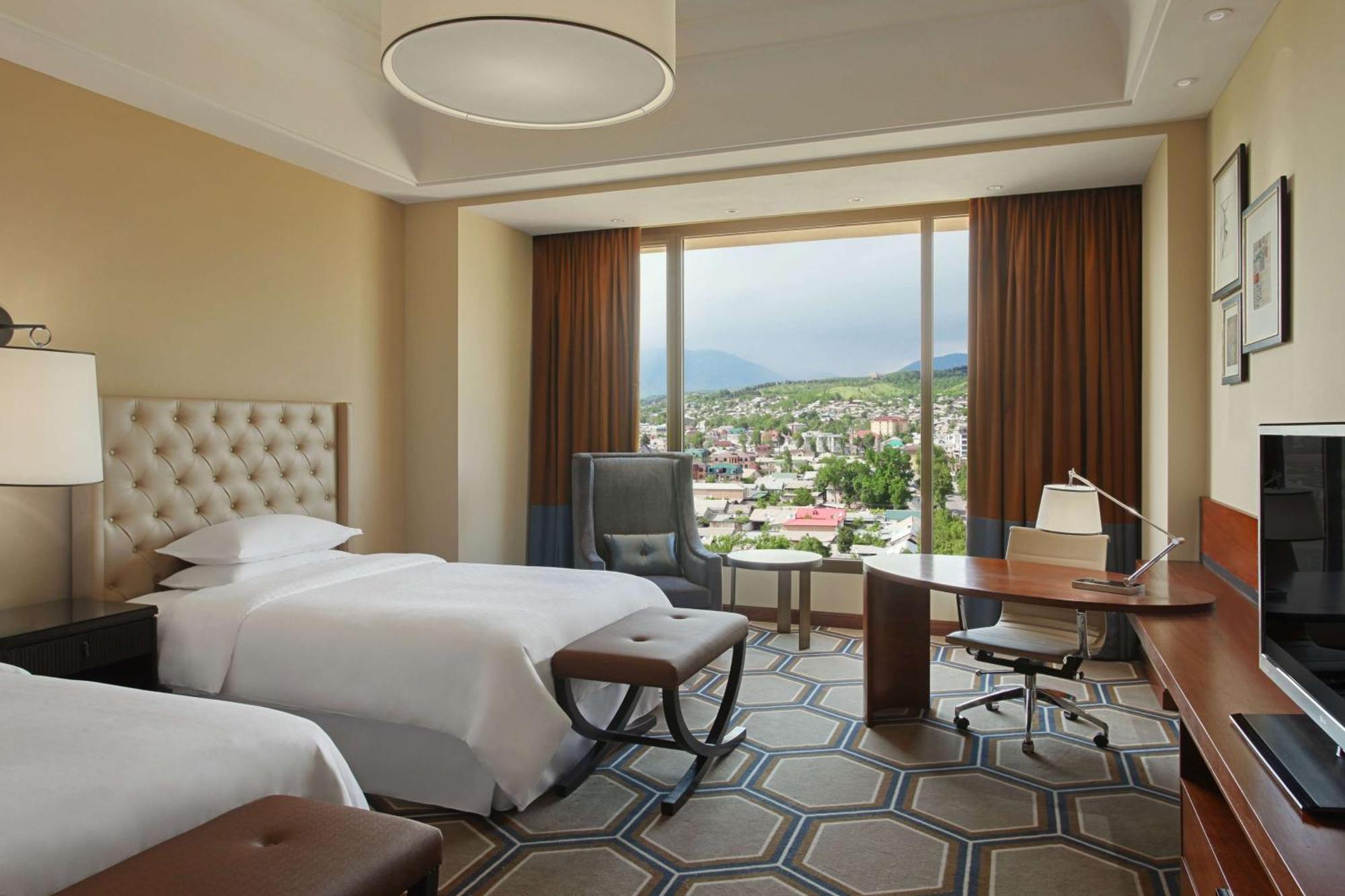 Hilton Dushanbe Bagian luar foto