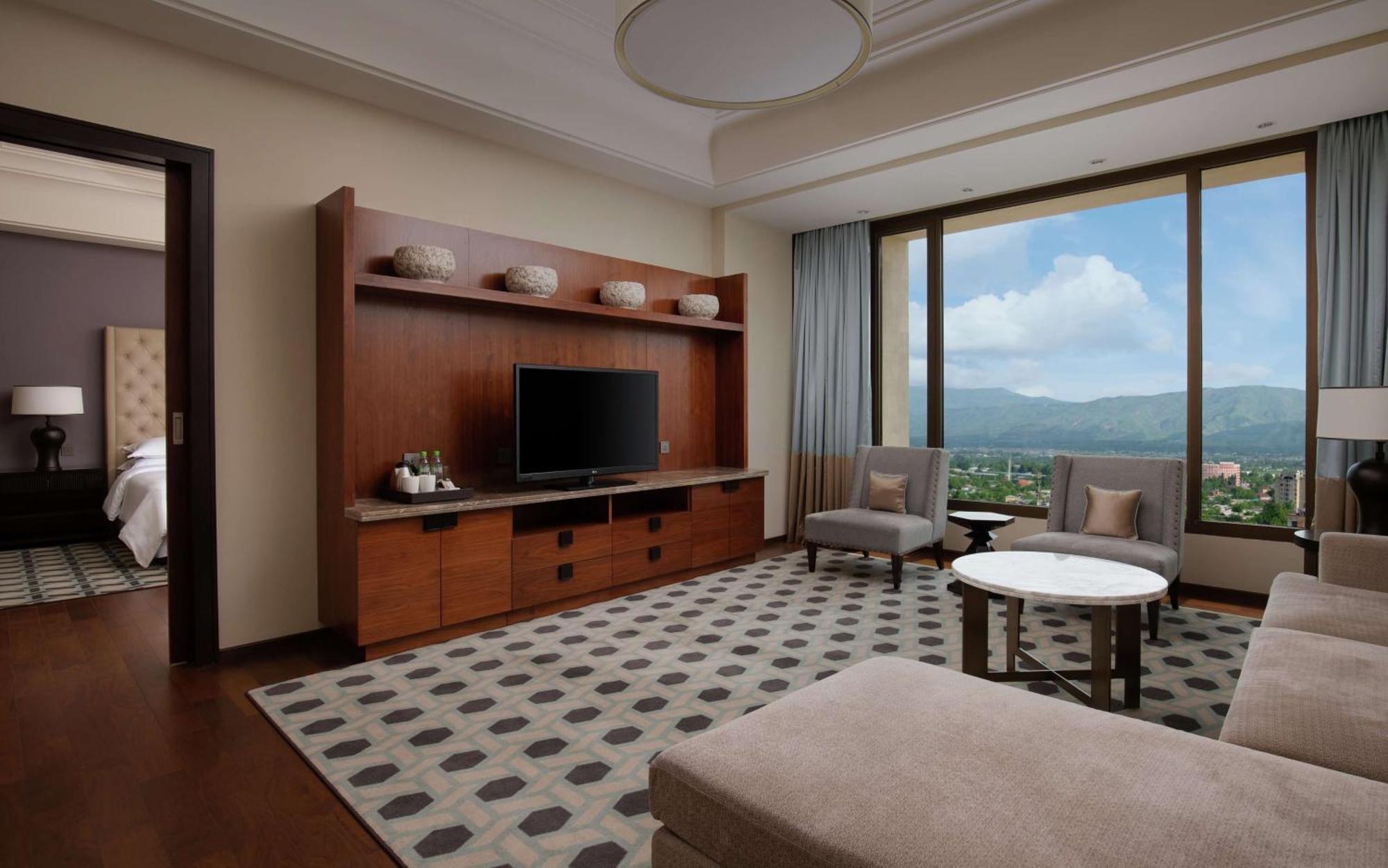 Hilton Dushanbe Bagian luar foto
