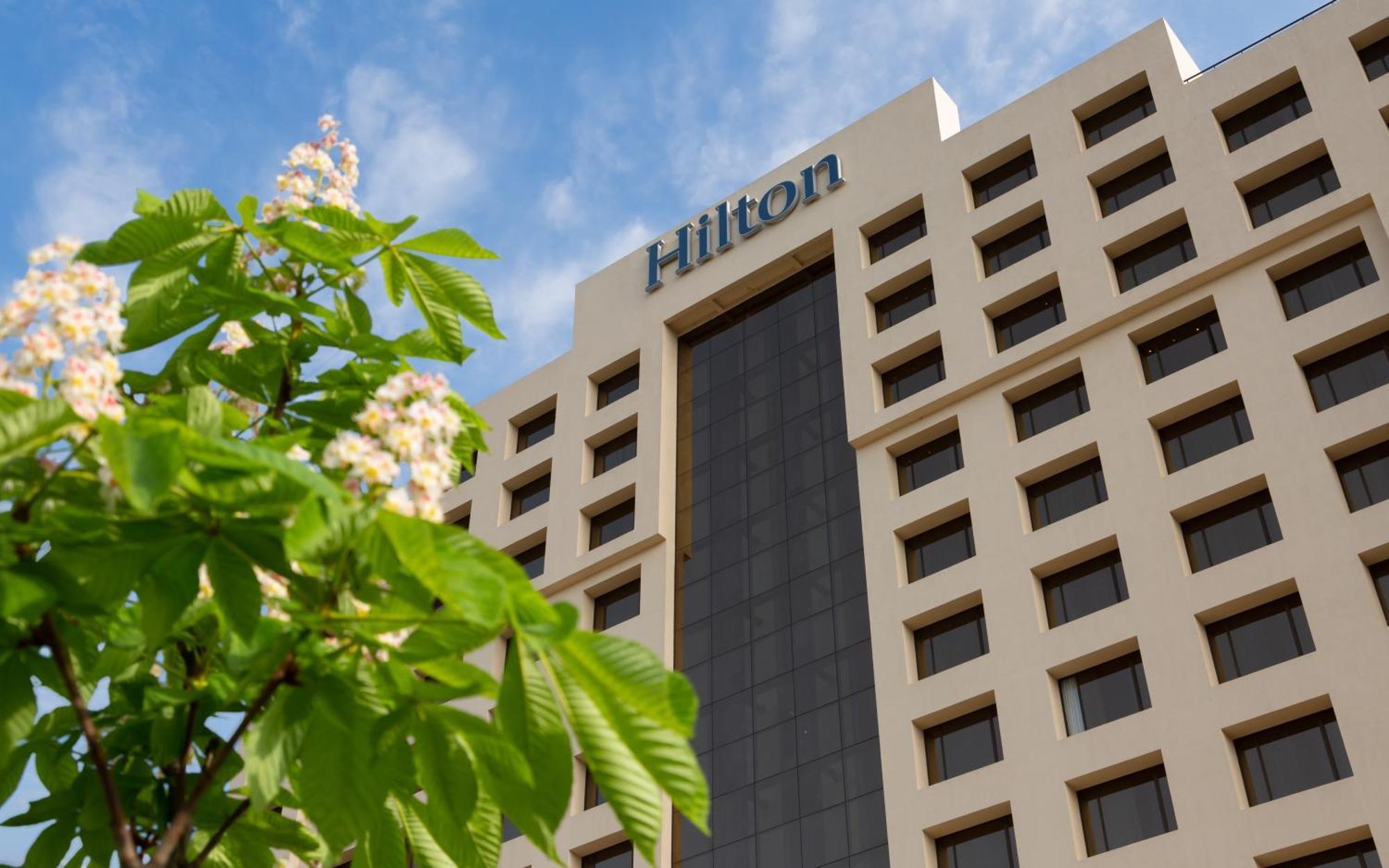 Hilton Dushanbe Bagian luar foto